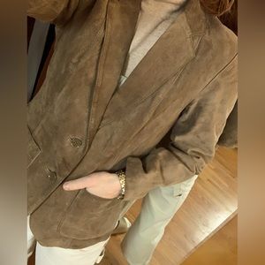 Stunning classic vintage suede leather blazer